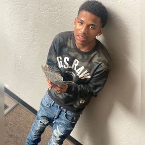 Meet your Posher, Quentin